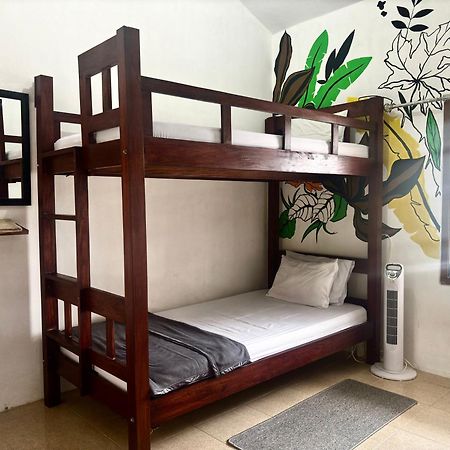 Zzz Hostel Ijen Banyuwangi  Buitenkant foto
